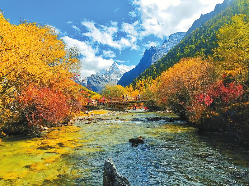 四川稻城.jpg 四川稻城.jpg